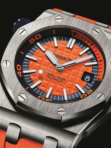 royal oak offshore diving watch